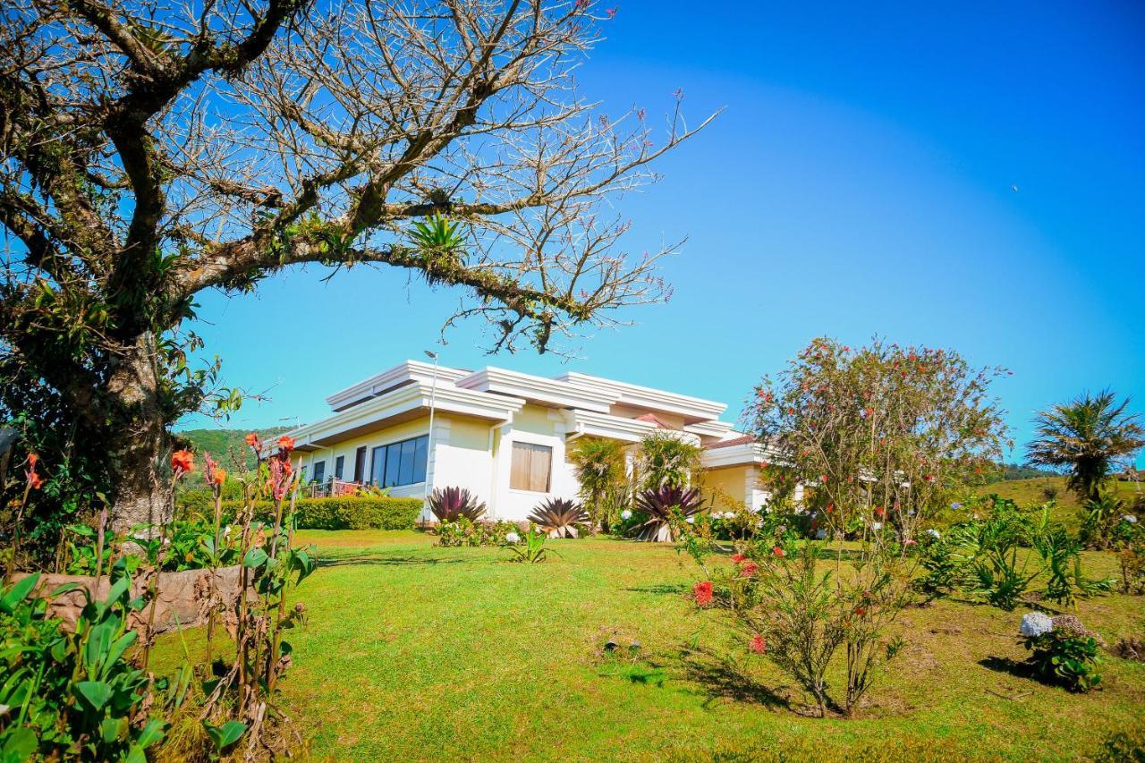 Poas Paradise Bed & Breakfast Poasito Exterior photo